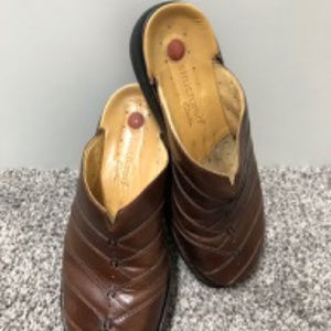 Clarks Leather Clogs, size 8